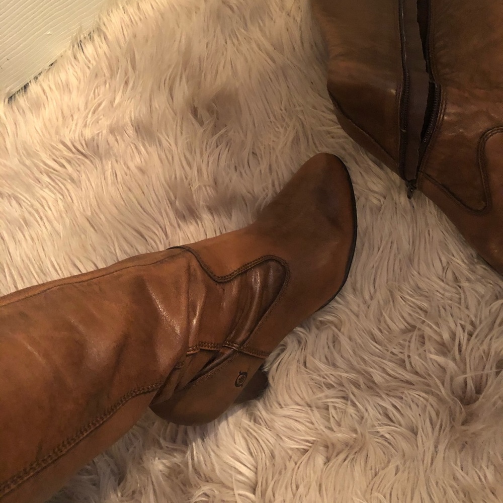 Comfortable riding boots